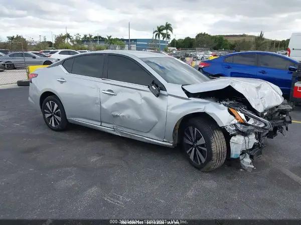 NISSAN ALTIMA