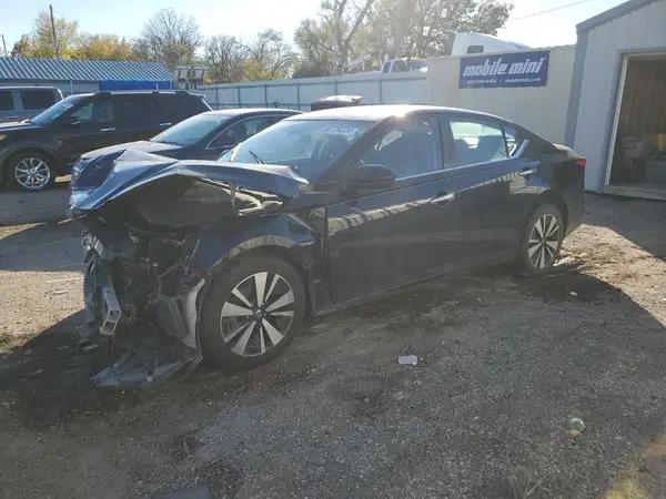 NISSAN ALTIMA
