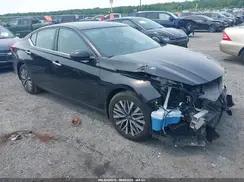 NISSAN ALTIMA
