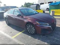 NISSAN ALTIMA
