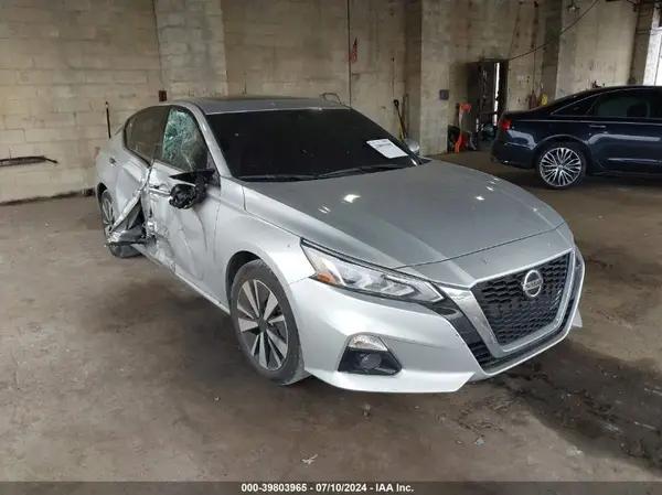NISSAN ALTIMA