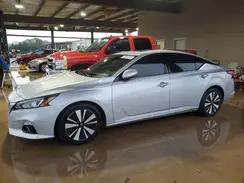 NISSAN ALTIMA