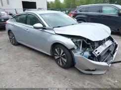 NISSAN ALTIMA