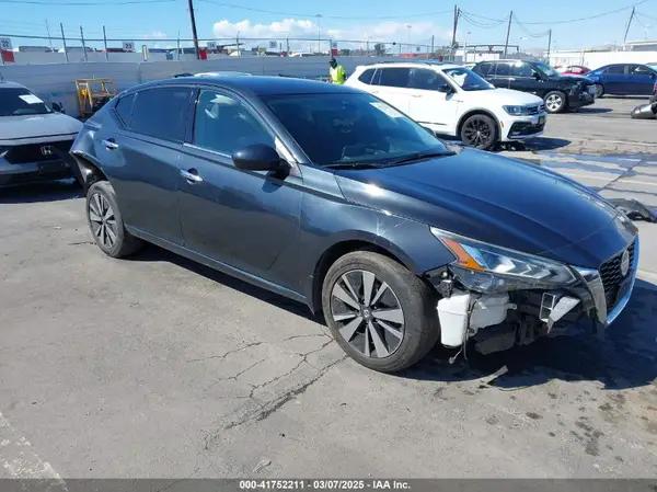 NISSAN ALTIMA