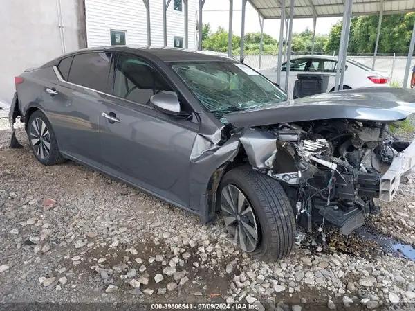 NISSAN ALTIMA