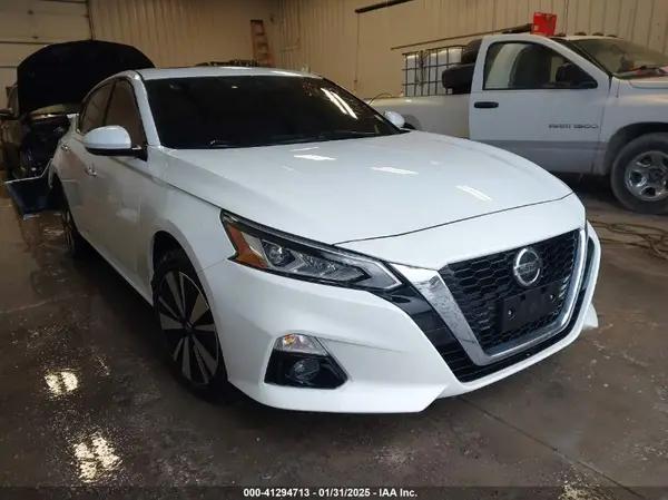 NISSAN ALTIMA