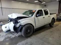 NISSAN NAVARA (FRONTIER)