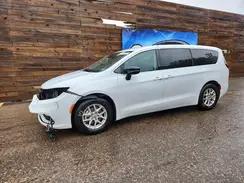 CHRYSLER PACIFICA