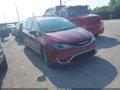 CHRYSLER PACIFICA