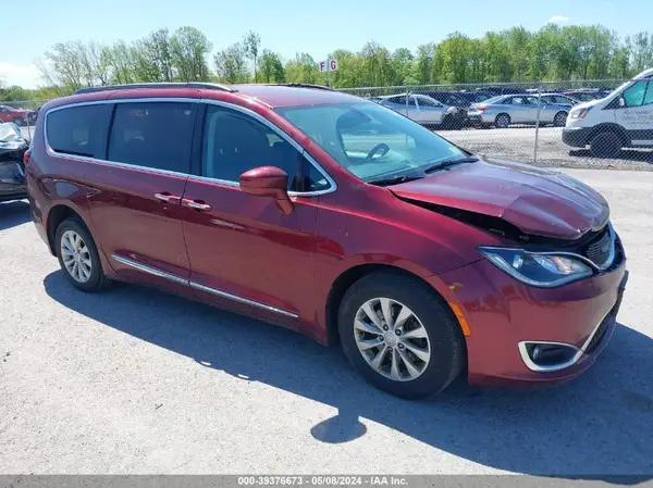 CHRYSLER PACIFICA