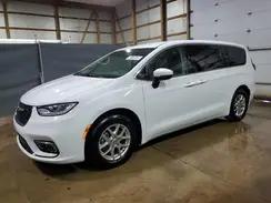 CHRYSLER PACIFICA