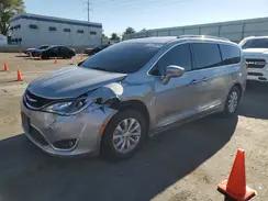 CHRYSLER PACIFICA