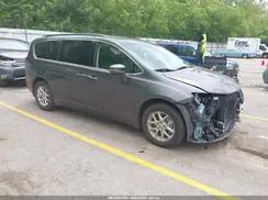 CHRYSLER PACIFICA