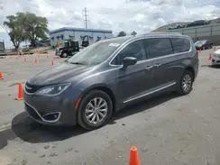 CHRYSLER PACIFICA