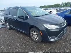 CHRYSLER PACIFICA