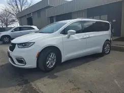 CHRYSLER PACIFICA
