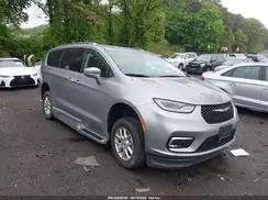 CHRYSLER PACIFICA