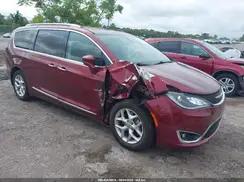 CHRYSLER PACIFICA