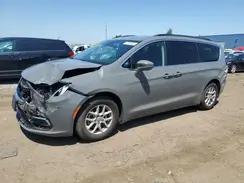 CHRYSLER PACIFICA