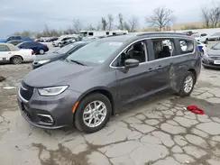 CHRYSLER PACIFICA