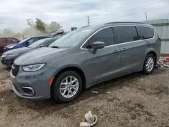 CHRYSLER PACIFICA