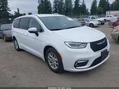 CHRYSLER PACIFICA