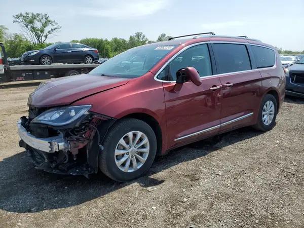 CHRYSLER PACIFICA