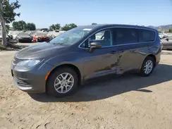 CHRYSLER PACIFICA