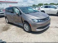 CHRYSLER PACIFICA