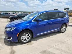CHRYSLER PACIFICA
