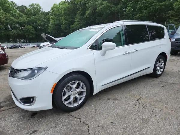 CHRYSLER PACIFICA