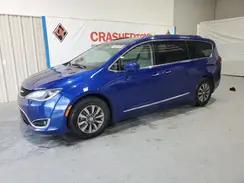 CHRYSLER PACIFICA