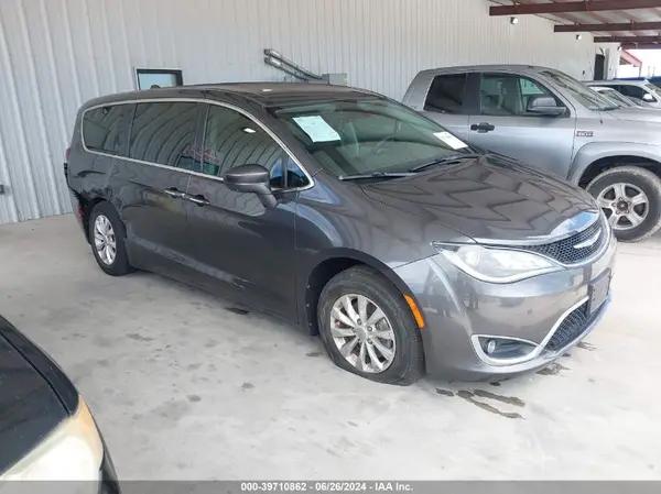 CHRYSLER PACIFICA