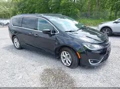 CHRYSLER PACIFICA
