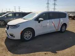 CHRYSLER PACIFICA