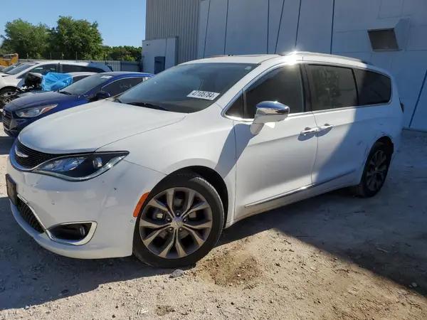 CHRYSLER PACIFICA