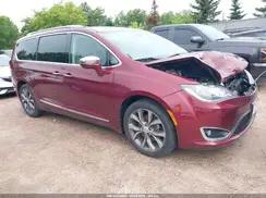 CHRYSLER PACIFICA