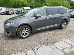 CHRYSLER PACIFICA