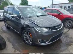 CHRYSLER PACIFICA