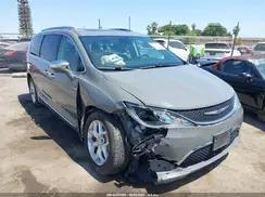 CHRYSLER PACIFICA