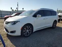 CHRYSLER PACIFICA