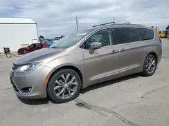 CHRYSLER PACIFICA