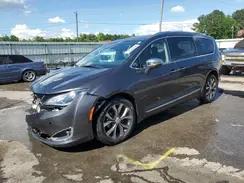 CHRYSLER PACIFICA