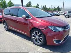 CHRYSLER PACIFICA