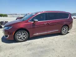CHRYSLER PACIFICA