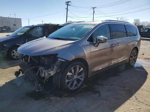 CHRYSLER PACIFICA