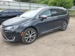 CHRYSLER PACIFICA
