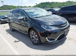 CHRYSLER PACIFICA