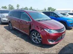 CHRYSLER PACIFICA