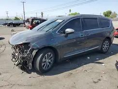 CHRYSLER PACIFICA